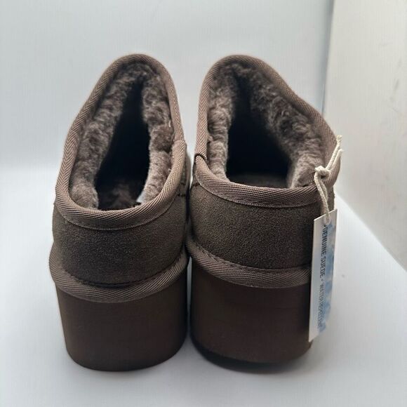 CUSHIONAIRE Women's Genuine Suede Cozy Mule Platform +Memory Foam 9 TAUPE - Picture 4 of 7